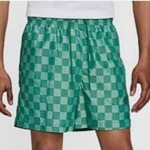 Green Checkered Shorts Nike nwt sz large